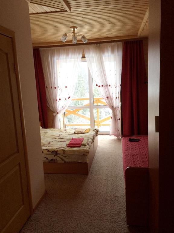 Dream House Hotel Yablunytsya Luaran gambar